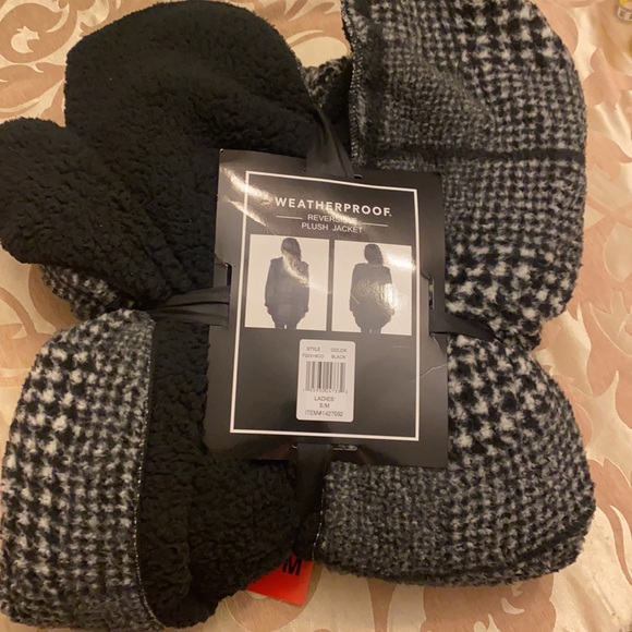 Weatherproof Reversible Plush Jacket NWT - Picture 3 of 4